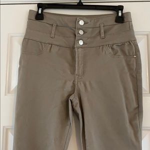 High-Wasted Skinny Jeggings